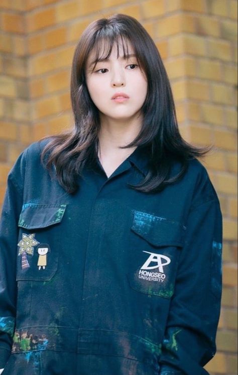 Han So Hee, Hair Style Korea, So Hee, Hair Inspiration Long, Extraordinary Moments, How To Style Bangs, Haircuts For Medium Hair, Haircuts Straight Hair, Hair Images