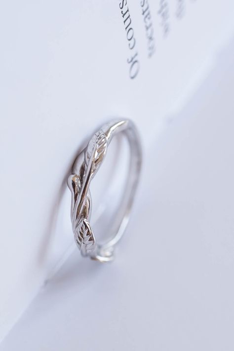 Engagement Rings Delicate, Rings Delicate, Traditional Wedding Bands, Eden Garden, Nature Engagement Ring, Vine Ring, Nature Inspired Engagement Ring, Ring Matching, Twig Ring