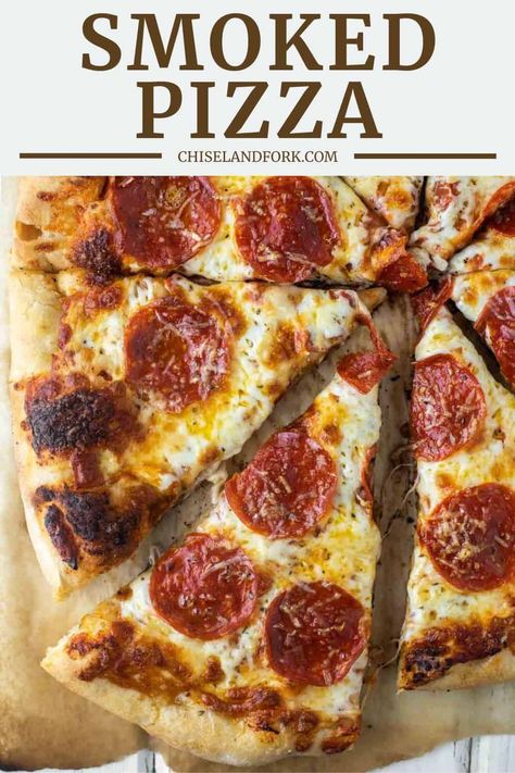 Traeger Pizza, Smoked Pizza, Smoker Grill Recipes, Making Pizza Dough, Pita Pizzas, Diy Pizza, Smoked Cooking, Pizza Bites, Flatbread Pizza