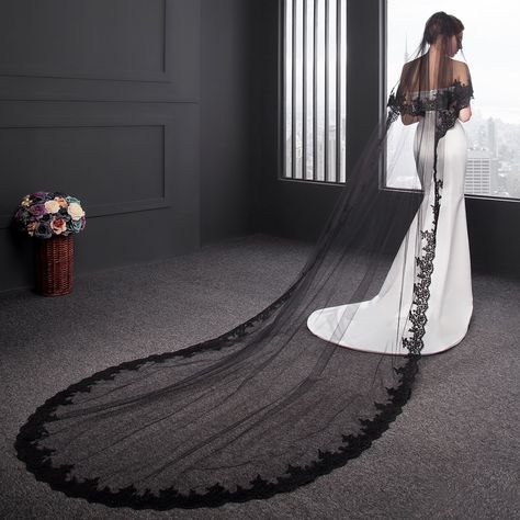 29USD EllieHouse Women's Lace Black Wedding Bridal Veil With Comb Black Wedding Veil, Black Lace Wedding Dress, Red Veil, Black Lace Wedding, Lace Veils Bridal, White Veils, Wedding Veils Lace, Wedding Dress With Veil, Wedding Dress Pictures