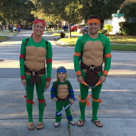 DIY Teenage Mutant Ninja Turtle Halloween Costume Idea Kids Ninja Turtle Costume, Teenage Mutant Ninja Turtles Halloween, Teenage Mutant Ninja Turtles Halloween Costume, Diy Ninja Turtle Costume, Teenage Mutant Ninja Turtles Costume, Ninja Turtles Costume, Family Themed Halloween Costumes, Turtle Costume, Diy Group Halloween Costumes