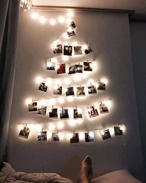 15 Easy DIY Ways To Decorate Your Home For Christmas - Twins Dish Photo Walls Bedroom, Wall Christmas Tree, Modern Christmas Decor, Polaroid Pictures, Diy Christmas Decorations Easy, Teen Room Decor, Cute Bedroom Decor, Cozy Room Decor, Teen Bedroom Decor