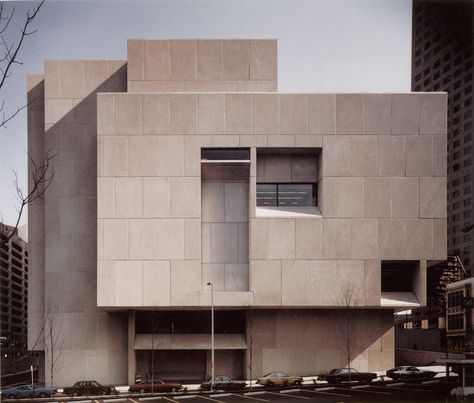 Richard Rogers, Brutalist Buildings, Vitra Design Museum, Library Architecture, Vitra Design, Central Library, Walter Gropius, Marcel Breuer, Brutalist Architecture