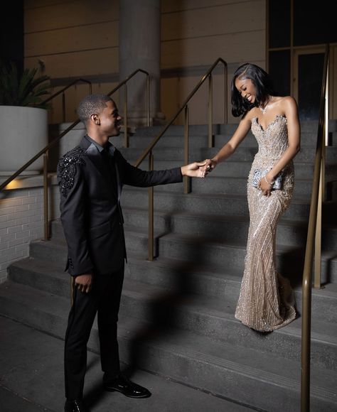 All Black Prom Dress Couple, Prom Couple Poses Black People, Hotel Prom Pictures, Couple Poses Black People, Md Poses, All Black Prom Dresses, Couple Poses Black, Black Prom Dress Couple, Prom Date Poses