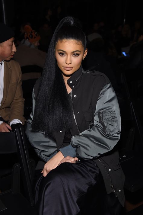 Stylizacje Kylie Jenner, Alexander Wang Runway, Kylie Jenner Fotos, Kylie Jenner Hair, Kylie Jenner Photos, Kylie Jenner Pictures, Estilo Kylie Jenner, Kylie J, Black Hair Extensions