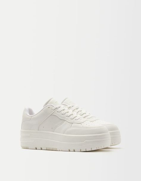 Converse One Star Platform, Bershka Shoes, White Platform Sneakers, Women Platform Sneakers, Swag Shoes, Puma Platform Sneakers, Nubuck Leather, Platform Sneakers, Shoes Trainers