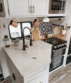 Rv Makeover Jacquelinesarahh 00001 Glamper Camper, Rv Interior Remodel, Camper Interior Design, Caravan Makeover, Camper Trailer Remodel, Vintage Camper Remodel, Trailer Decor, Diy Camper Remodel, Mobile Home Living