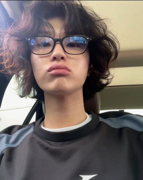 Oval Face Short Hair, Short Short Hair, Short Hair Tomboy, Hair Inspiration Short, Shot Hair Styles, Oval Face, Hair Fashion, Short Hair Haircuts, Hair Reference