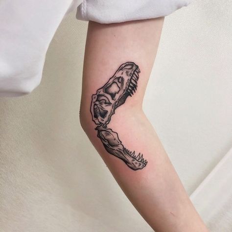 Blackwork Dinosaur Tattoo, Trex Tattoo Dino, T Rex Knee Tattoo, Dinosaur Jaw Tattoo, Dinosaur Arm Tattoo, Dinosaur Jaw Knee Tattoo, Dinosaur Bones Tattoo, Friday13 Tattoo, Dinosaur Sleeve Tattoo