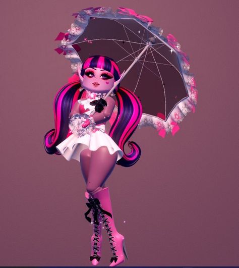 Draculaura Rh Outfit, Monster High In Royale High, Draculaura Royale High Outfit, Mitsuri Royale High, Royale High Vampire Outfits, Draculaura Royale High, Royale High Vampire, Monster High Royale High, Black Draculaura