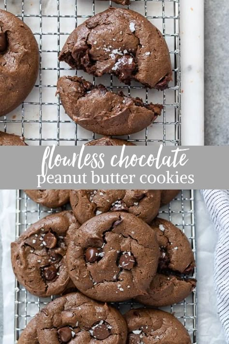 Flourless Chocolate Peanut Butter Cookies taste like brownies!  They're are an easy, one bowl chocolate peanut butter cookie recipe that's naturally gluten free with no refined sugar!  #cookies #glutenfreedesserts #chocolate #peanutbutter Chocolate Peanut Butter Cookies Recipes, Brownie Vegan, Chocolate Chip Shortbread Cookies, Flourless Peanut Butter Cookies, Butter Cookie Recipe, Flourless Cookies, Salted Caramel Mocha, Toffee Cookies, Dairy Free Chocolate Chips