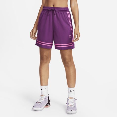 Crossover Basketball, Womens Basketball Shorts, Nike Spandex Shorts, Nike Spandex, Nike Basketball Shorts, Womens Athletic Shorts, Nike Pro Shorts, Nike Athletic Shorts, Running Shorts Women