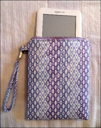 Kindle Case Pattern, Ereader Case, Porta Notebook, Tablet Pouch, Pouch Diy, Pouch Sewing, Kindle Cover, Tablet Bag, Quilted Gifts