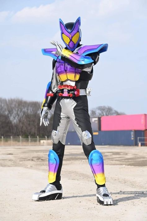 Kamen Rider Gavv Kamen Rider Zi O, Anime Character Names, Kamen Rider Series, Cosplay Diy, Anime Poses Reference, Anime Poses, Kamen Rider, Power Rangers, Godzilla