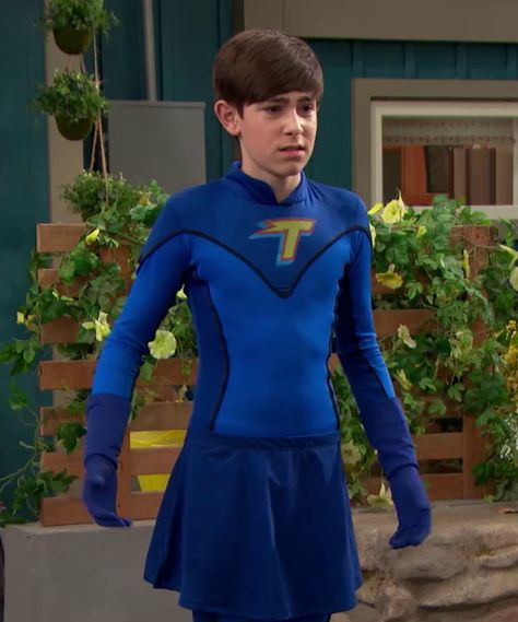 Diego Velazquez The Thundermans, Billy Thunderman, Nickelodeon The Thundermans, Boys Wearing Skirts, Diego Velazquez, Guys My Age, Guys In Skirts, Alexander Ludwig, Boys School Uniform