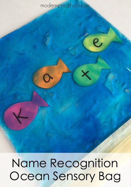 Name recognition fish swimming in the ocean sensory bag from Modern Preschool Modern Preschool, Ocean Lesson Plans, Ocean Names, Craft Spring, Ocean Theme Preschool, Preschool Names, Fish Activities, Name Recognition, Sensory Bag