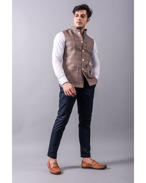 Pant Shirt With Nehru Jacket, Nehru Jacket For Men Formal, Gold Wedding Outfit, Casual Fall Outfits Men, Fat Men Fashion, Formal Pant Shirt, Pose Men, Men Pants Pattern, Indian Wedding Clothes For Men