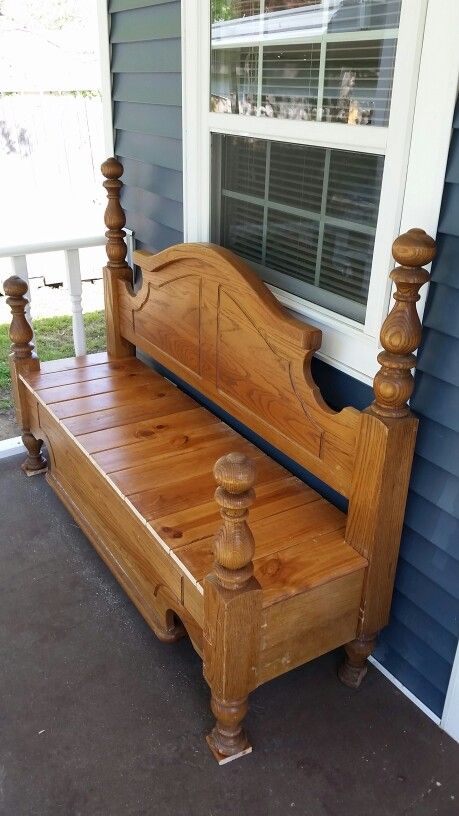 Old oak bedframe made into bench. Now just needs painted, cushion and pillows. Great job on this project hubby! Footboard Bench, Bed Frame Bench, Wood Chair Diy, Headboard Benches, Drawing Room Furniture, Old Bed Frames, Old Headboard, Handmade Wood Furniture, Headboard Bench