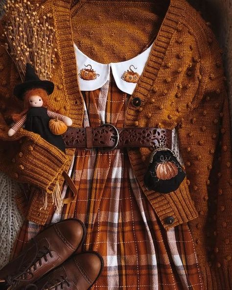 Autumn Aesthetic Dress, Cottage Core Autumn Outfits, Pumpkin Clothes, Cottagecore Autumn, Pumpkin Dress, Pumpkin Outfit, Cottagecore Outfits, Autumn Magic, Fairy Dresses