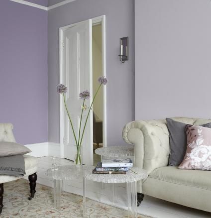 A living room in lilac and lavender Lilac Living Room Ideas, Light Purple Living Room, Lilac Living Rooms, Paint Color For Living Room, Lilac Living Room, Purple Bedroom Walls, Lavender Living Room, Color For Living Room, Lilac Room