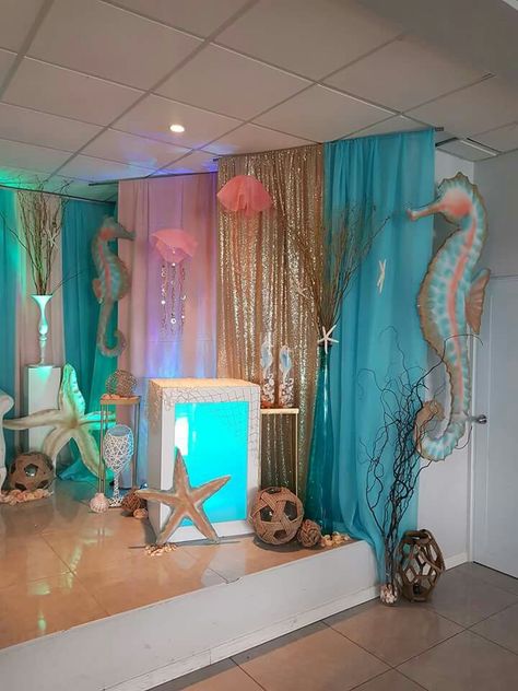 Under The Sea Quinceanera Theme, Ocean Birthday Theme, 12th Birthday Party Ideas, Homecoming Decorations, Sweet 16 Party Decorations, Ocean Birthday Party, Starfish Wedding, Quinceanera Planning