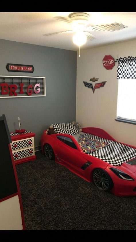 Themes for decorating your newborn’s room. – In-house designer Car Toddler Room, Toddler Boy Room Themes, Boys Car Bedroom, Boy Car Room, Cars Bedroom Decor, Baby Boy Room Themes, Boy Room Themes, Car Themed Bedrooms, Toddler Boy Room Decor