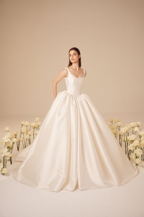 Nicole Felicia, Enaura Bridal, Popular Wedding Dresses, Kleinfeld Bridal, Wedding Studio, Couture Bridal, Dream Wedding Ideas Dresses, Wedding Aesthetic, Allure Bridal