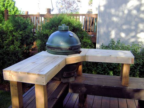 Green Egg Grill Station, Big Green Egg Table Plans, Kamado Table, Big Green Egg Outdoor Kitchen, Charcoal Cooking, Big Green Egg Table, Green Egg Grill, Egg Grill, Outdoor Grill Area