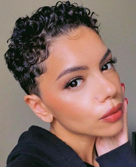 Curly Buzz Cut Women, Pixie 2024, Natural Haircuts, Short Natural Curly Hair, Curly Pixie Hairstyles, Curly Pixie Haircuts, Tapered Natural Hair, Natural Hair Short, Hair Short Cuts