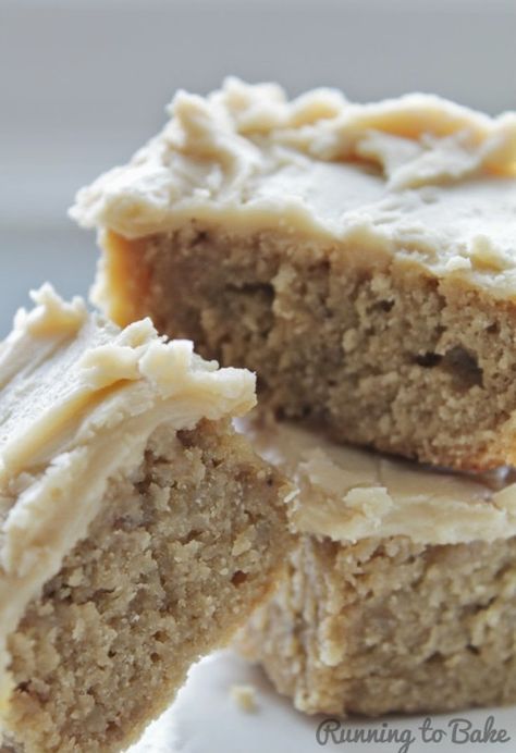 Banana Blondies with Brown Sugar Frosting | My Real Life Kitchen Honey Frosting, Banana Blondies, Latte Cake, Cornbread Cake, Cinnamon Buttercream, Brown Sugar Frosting, Apple Spice Cake, Butter Honey, Apple Spice