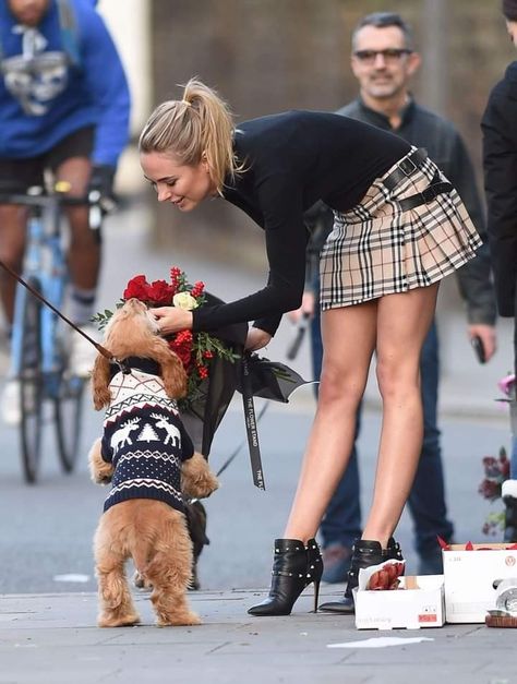 Kimberley Garner Kimberly Garner, Kimberley Garner, Emily Didonato, Blake Lively, Mini Skirts