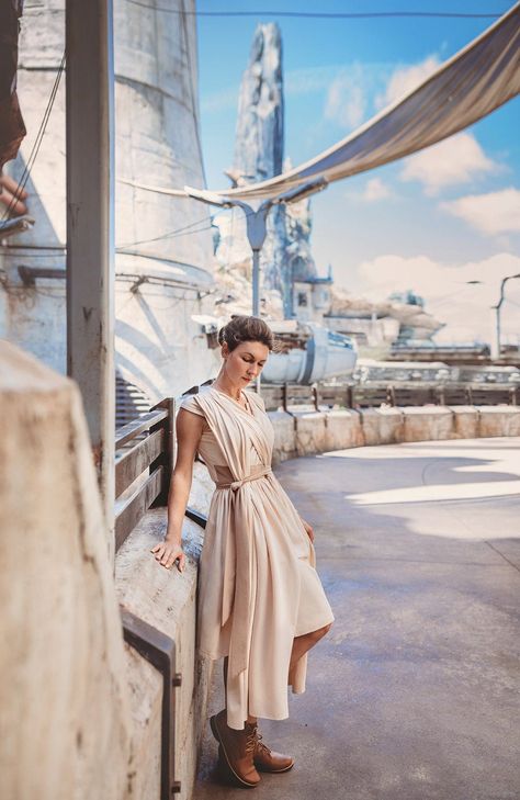 Women's Rey CostumeStar Wars CosplayWomens Star Wars | Etsy Star Wars Inspired Outfits, Star Wars Outfit, Star Wars Disneybound, Rey Costume, Space Western, Star Wars Halloween Costumes, Star Wars Dress, Rey Cosplay, Wedding Fits