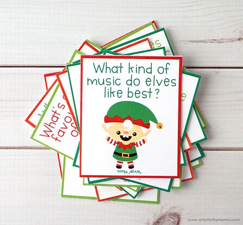 Free Printable Elf Jokes | artsy-fartsy mama Elf Jokes, Jokes Christmas, Elf Themed Christmas Party, Elf Party, Elf Idea, Mama Jokes, Kindergarten Christmas, Elf Crafts, Elf Christmas Decorations