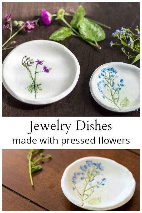 Learn how to make your own pressed flower jewelry dish from polymer clay, a few flowers from your yard and craft paint. Another great handmade gift idea. #gifts #flowers #crafts #jewelry Pressed Flowers Diy, Diy Fimo, Flower Pressing, Jewelry Dishes, Pressed Flower Crafts, Pressed Flower Jewelry, Air Dry Clay Projects, Art And Craft Videos, Craft Paint