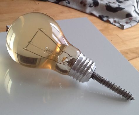 A few months ago while looking through some of the awesome Instructables, I came across the Concrete Light Bulb Wall Hook by Whamodyne. Ever since reading that Instructable, I've been ... Resin Light Bulb, Epoxy Resin Light, Light Bulb Wall, Gala Projects, Diy Led Lighting Ideas, Led Lighting Ideas, Light Bulb Crafts, Silicon Molds, Resin Light