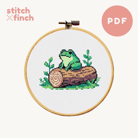 Frog In Nature, Dmc Patterns, Frog Cross Stitch Pattern, Frog Cross Stitch, Cross Stitch Collection, Nature Cross Stitch, Aida Cloth, Pixel Pattern, Cute Frog