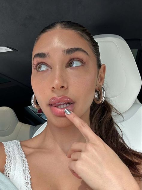 Chantal Jeffries, Chantel Jefferies, Chantel Jeffries, Beauty Inspo, Face Card, Outfits Aesthetic, Female Art, My Wife, Fashion Beauty