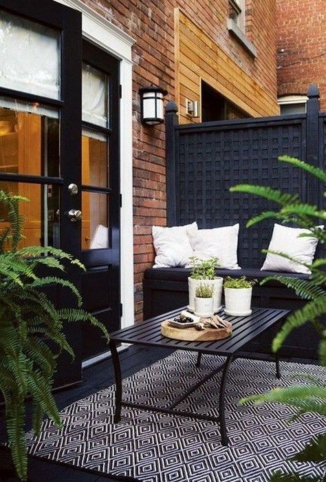 What Everyone Should Know About Black - Maria Killam Black And White Patio, Small Patio Decor, Small Outdoor Patios, Balkon Decor, White Patio, Small Balcony Garden, Small Courtyard Gardens, Patio Pergola, Flagstone Patio