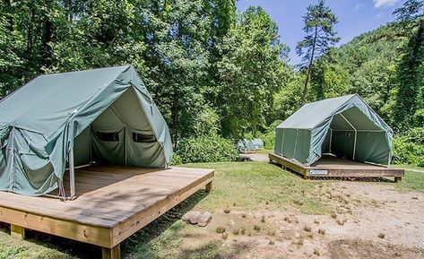 Tent Platform Camping, Platform For Tent, Glamping Platform, Pallet Tent Platform, Hip Camp Ideas, Camping Platform, Glamping Retreat, Permanent Campsite Ideas, Tent Platform