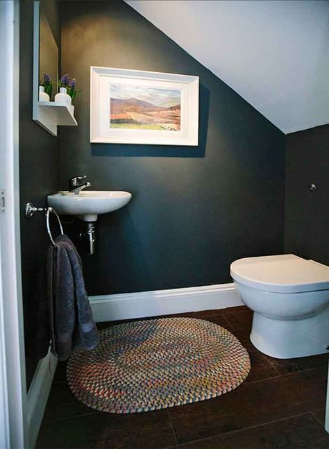 Brilliant Under-Stairs Toilet Ideas (Photos and Tips) | https://www.godownsize.com/toilets-bathroom-built-in-under-staircases/ Understairs Toilet, Room Under Stairs, Toilet Closet, Small Downstairs Toilet, Bathroom Under Stairs, Cloakroom Toilet, Small Toilet Room, Escalier Design, Bad Inspiration