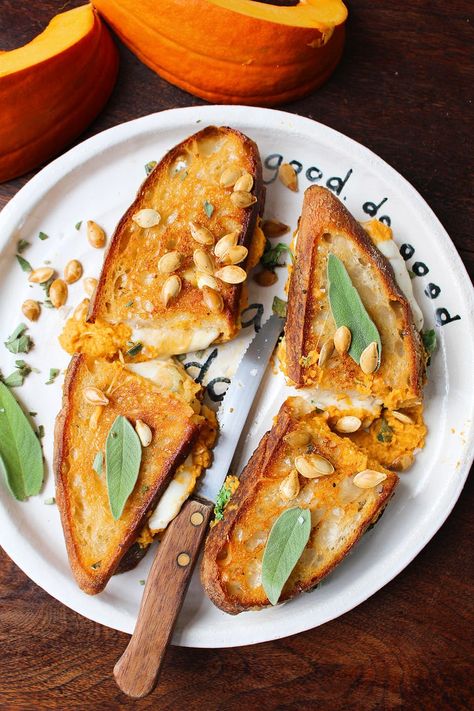 Pumpkin Hummus Grilled Cheese | Oddbox Spinach Cannelloni, Sea Salt Recipes, Creamy Hummus, Pumpkin Hummus, Oat Crumble, Bread And Butter Pudding, Roasted Pumpkin Seeds, No Salt Recipes, Cheese Toast