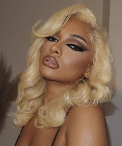 777 Seductive Makeup, Sultry Makeup, Glitter Makeup Looks, Pretty Makeup Looks, Brown Skin Makeup, Swag Makeup, Alternative Makeup, Glam Makeup Look, Dope Makeup