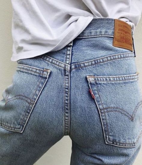 Levis Jeans Aesthetic, Jean Aesthetic, Jeans Aesthetic, Pernille Teisbaek, Fashion Gone Rouge, Denim Street Style, Wardrobe Nyc, Classy And Fabulous, Fashion 2020