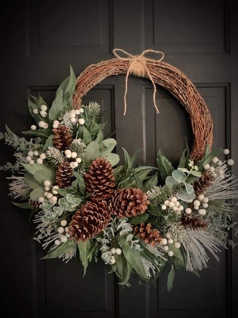 Artificial Winter Wreath, Small Wreath Ideas Christmas Decorations, 2023 Christmas Wreath Trends, Year Round Wreaths For Front Door, Evergreen Christmas Decor, Christmas Grapevine Wreaths, Home Made Wreaths, Unique Christmas Wreaths, Wreaths For Front Door Farmhouse