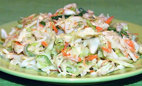 Horseradish Coleslaw Recipe, Horseradish Coleslaw, Coleslaw Keto, Keto Coleslaw, Coleslaw Dressing Recipe, Horseradish Recipes, Restaurant Recipes Famous, Slaw Dressing, Coleslaw Dressing