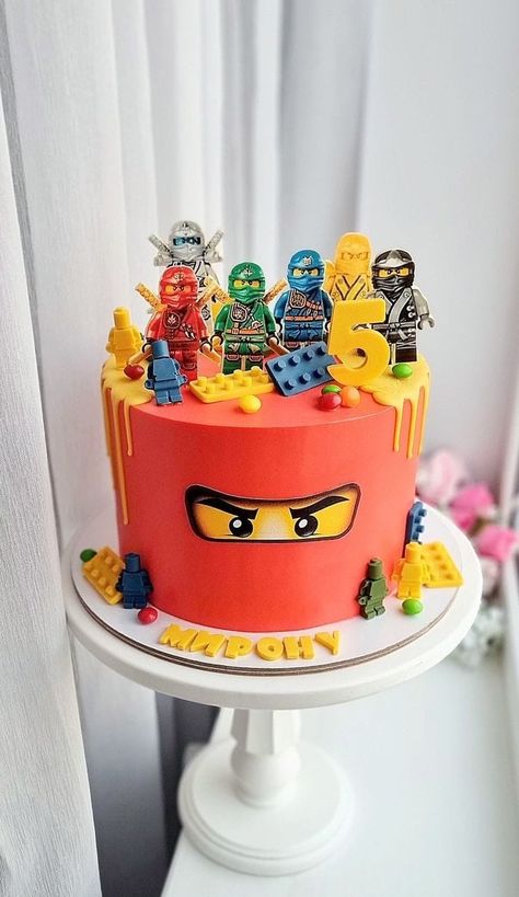 Ninja Go Birthday Cake, Birthday Cake For Boys 9th Birthday, Lego Ninjago Cake Ideas, Birthday Cake Ninjago, Cake Lego Birthday, Lego Ninja Birthday Party, Ninja Cake Ideas Boys, Ninjago Birthday Party Cake, Ninjago Cake Ideas