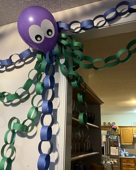 Octopus Decoration, Paper Octopus, 1 Balloon, Construction Paper, Craft Paper, Octopus, Wall, Blue