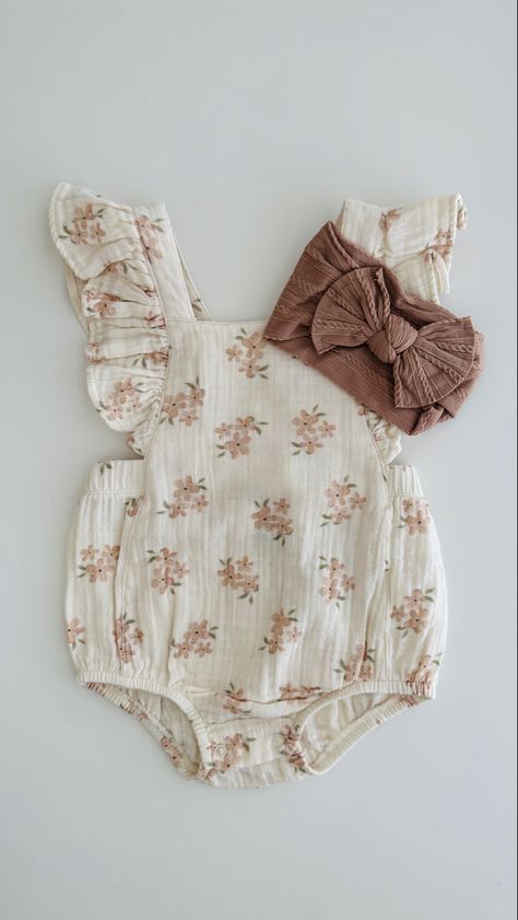 Bubble Romper Baby Girl, Baby Clothes Aesthetic Girl, Newborn Girl Summer Outfits, Spring Baby Girl Outfits, Newborn Spring Outfits, Cute Baby Clothes Aesthetic, Baby Girl Clothes Aesthetic, Spring Newborn Outfits, Cute Baby Outfits Girl