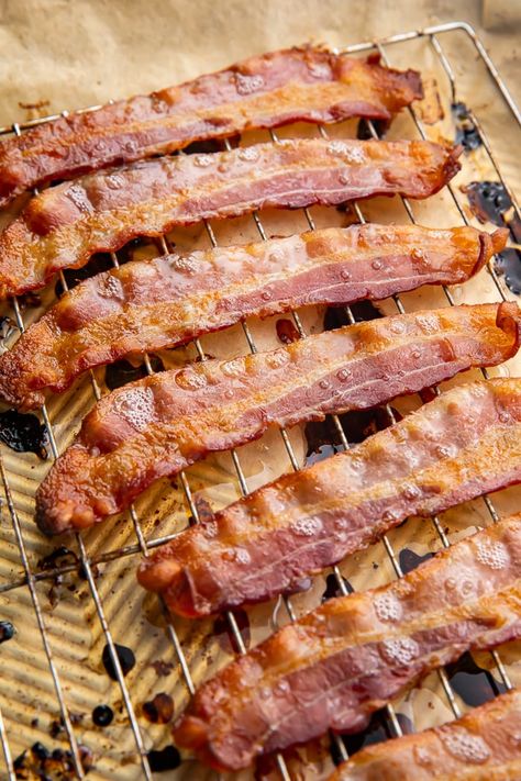 Oven Cooked Bacon, Perfect Bacon, Diy Easy Recipes, Bacon In The Oven, Cooking Bacon, Baked Bacon, Fries In The Oven, Bacon Recipes, Cooking Method