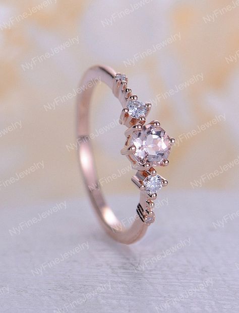 Dream Engagement Rings Unique Rose Gold, Rose Gold Promise Rings, Rose Gold Rings Simple Unique, Engagement Rings Dainty, Morganite Ring Engagement, Rose Gold Round Engagement Ring, Rose Gold Ring Simple, 16 Rings, 20th Bday